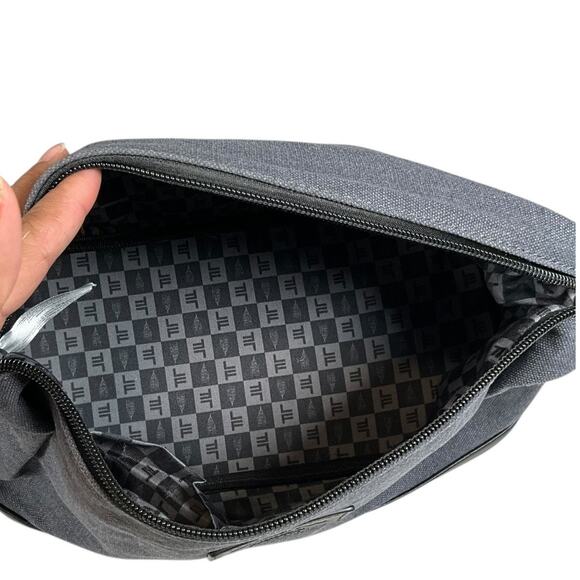 London Fog Canvas Cosmetic Bag NWT Gray Black Travel Toiletry Case Men Organizer - Picture 7 of 13